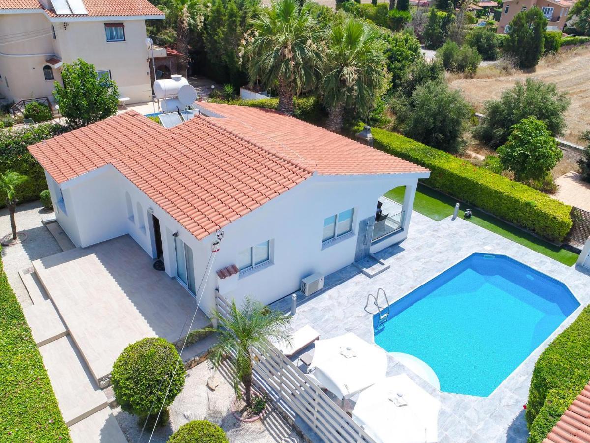 Bungalow Mikaella By Ezoria Villas Коралова Затока Екстер'єр фото